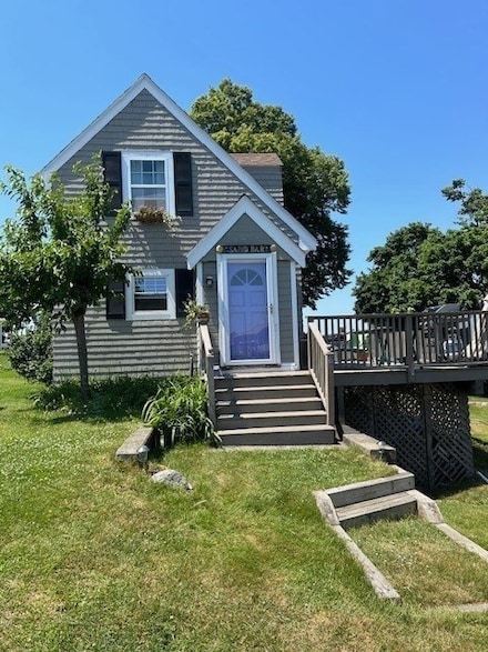 8 Cove Rd, Ipswich, MA 01938