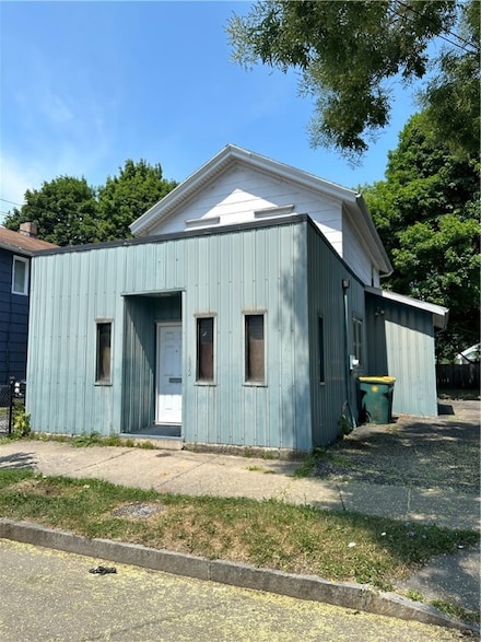 632 Jay St, Rochester, NY 14606