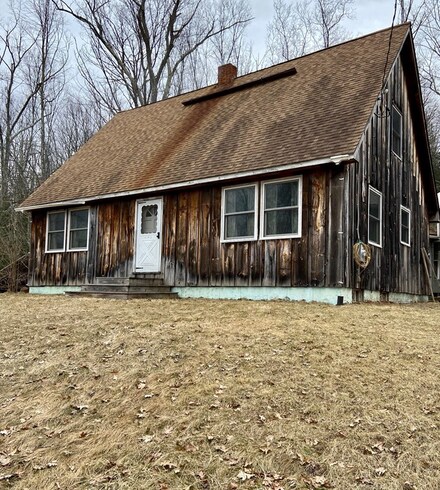 77 Howlett Hill Rd, Hampden, MA 01036
