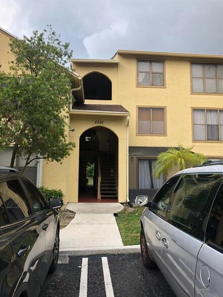 2301 N Congress Ave Unit 12, Boynton Beach, FL 33426