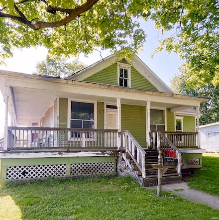 314 S West St, Argos, IN 46501