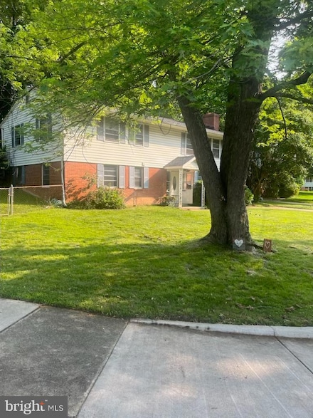 100 Yeonas Cir SE, Vienna, VA 22180