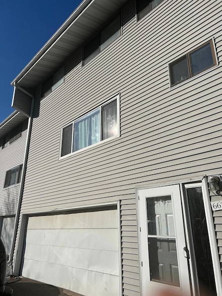 6618 Camden Dr, Minneapolis, MN 55430