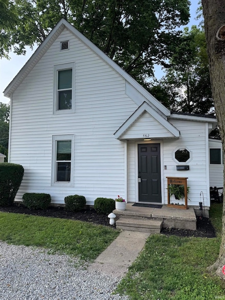 562 W Railroad St, Wabash, IN 46992