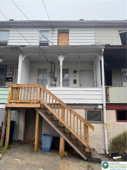 46 E Howard Ave, Coaldale, PA 18218