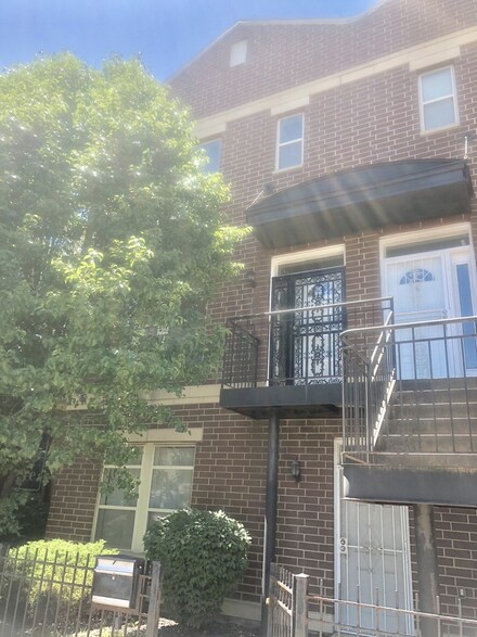 740 S Kedzie Ave Unit 2, Chicago, IL 60612