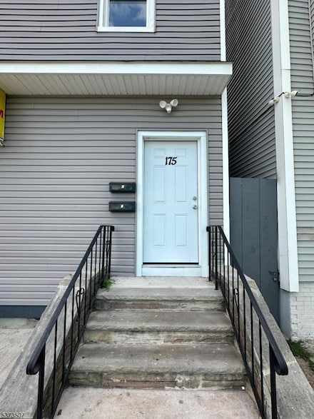 175 Elizabeth Ave Unit 2, Newark, NJ 07108