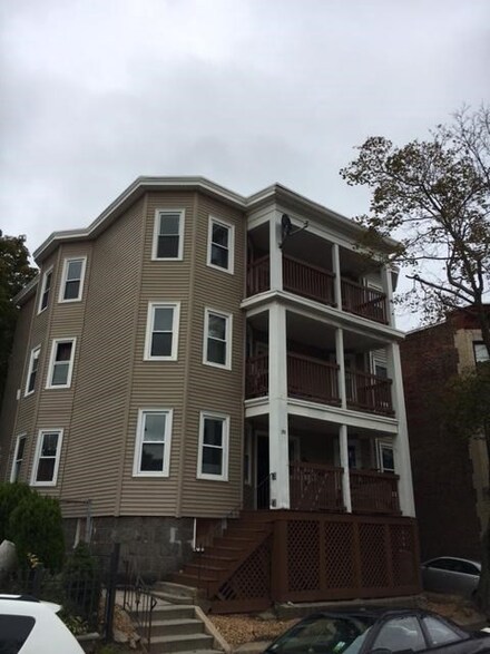 150 Washington St Unit 1, Dorchester, MA 02121