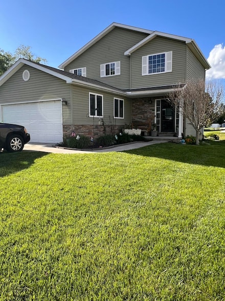 6462 Misty Ct, Waterford Township, MI 48327