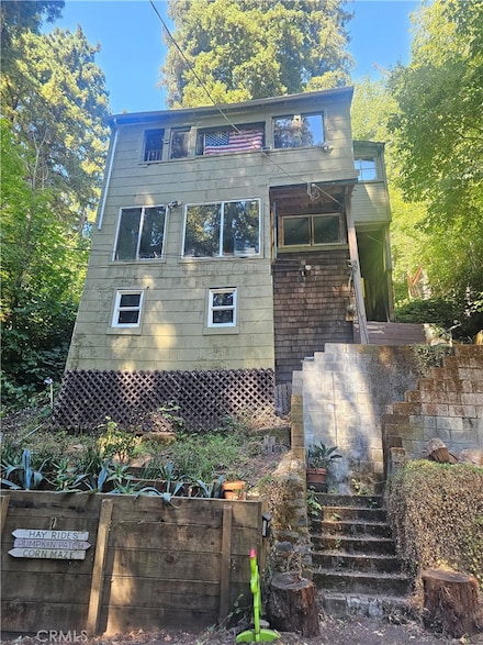 135 Redwood Ave, Camp Meeker, CA 95419