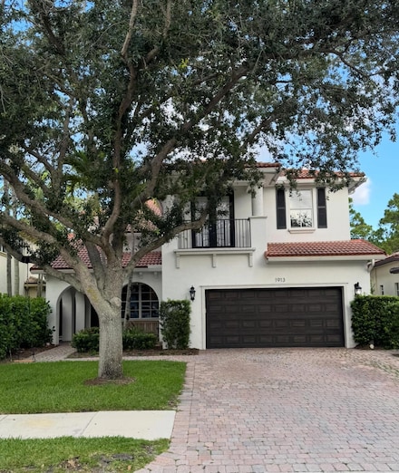 1913 Flower Dr, Palm Beach Gardens, FL 33410