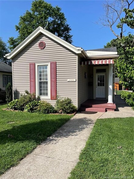 1019 N Taggart Ave, Clarksville, IN 47129