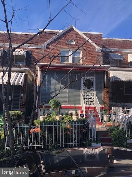 612 21st St NE, Washington, DC 20002