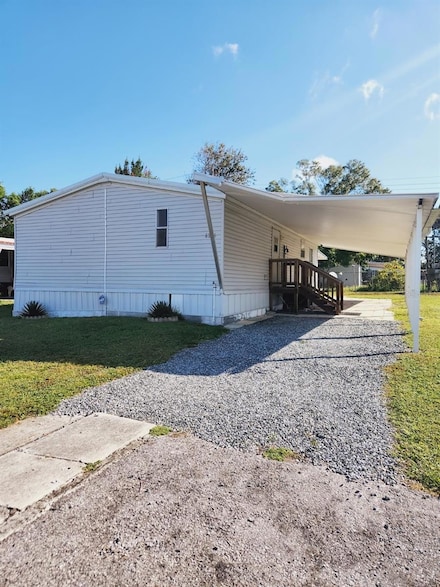 6246 Midland St, Zephyrhills, FL 33542