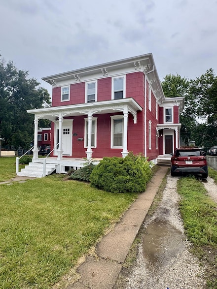 812 5th Ave, Council Bluffs, IA 51501