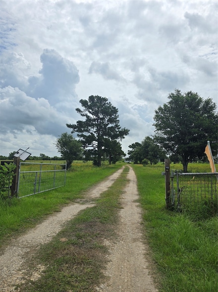 29502 Fm 1736, Hempstead, TX 77445