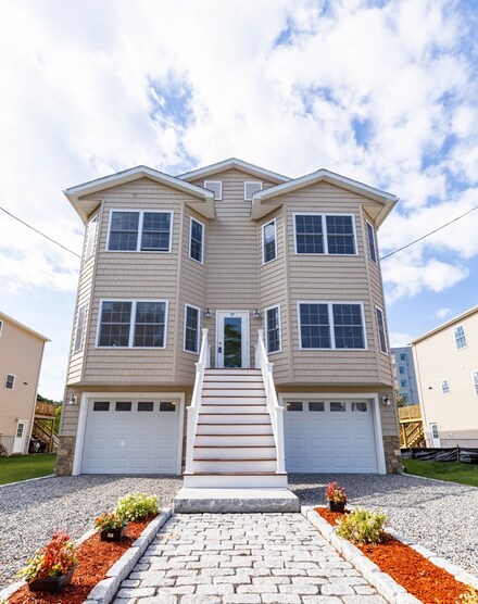47 Standish Rd Unit 2, Revere, MA 02151