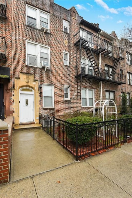 9019 Fort Hamilton Pkwy, Brooklyn, NY 11209