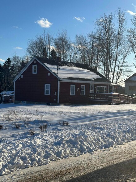 45 Back Bay Rd, Milbridge, ME 04658