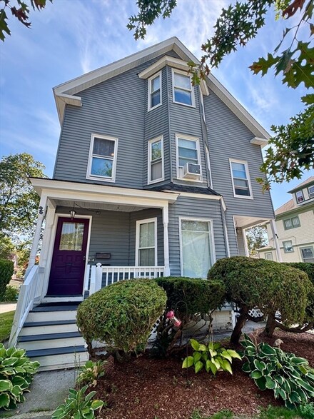 96 June St Unit 3, Worcester, MA 01602