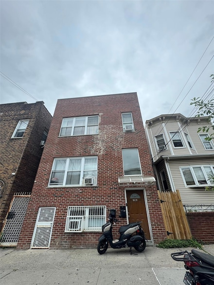 106-09 Otis Ave, Flushing, NY 11368