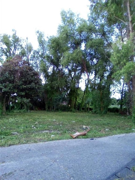 1638 Numa St, New Orleans, LA 70114