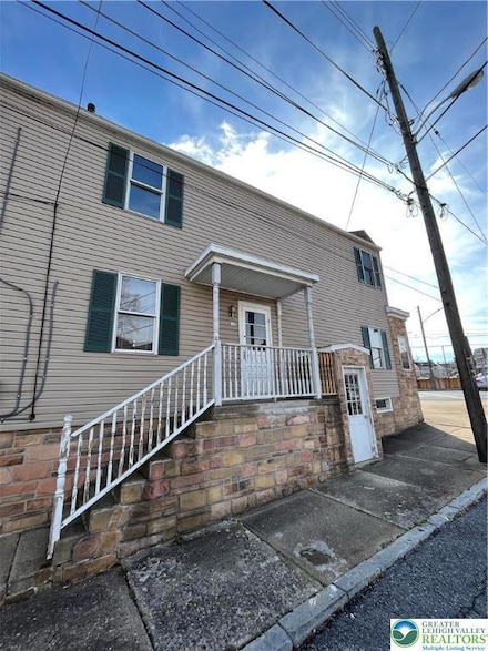 832 Walnut St, Easton, PA 18042