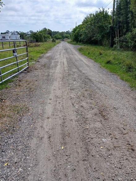 310 N Ffa Rd, Fort Pierce, FL 34945