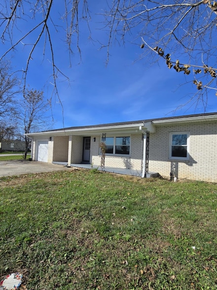 449 Keene Troy Pike, Versailles, KY 40383