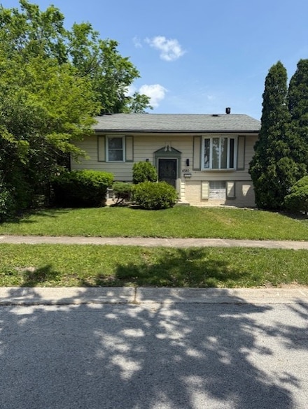 4720 Laurel Dr, Richton Park, IL 60471
