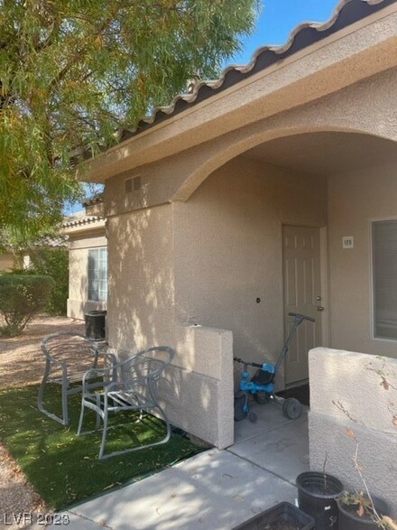1401 N Michael Way Unit 125, Las Vegas, NV 89108
