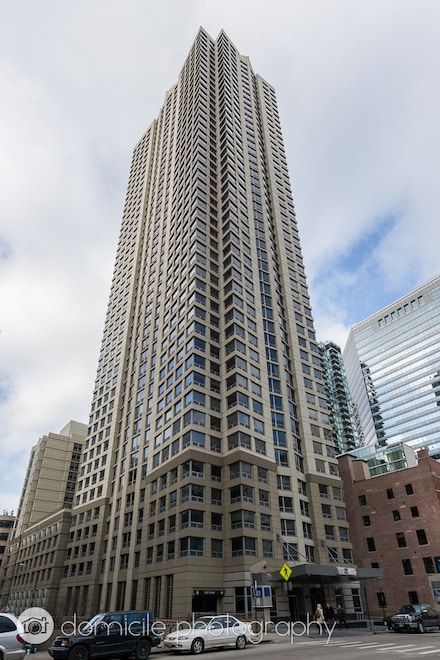 440 N Wabash Ave Unit 1612, Chicago, IL 60611