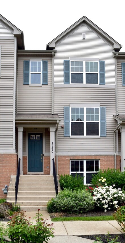 1260 Evergreen Ave, Des Plaines, IL 60016