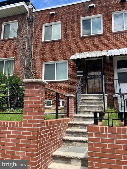 1354 Adams St NE, Washington, DC 20018