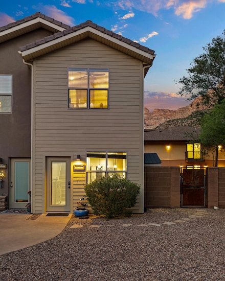 77 Juniper Ln Unit 118, Springdale, UT 84767