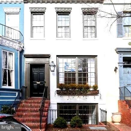 3137 O St NW, Washington, DC 20007
