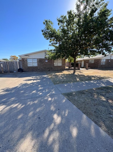 1801 66th St, Lubbock, TX 79412