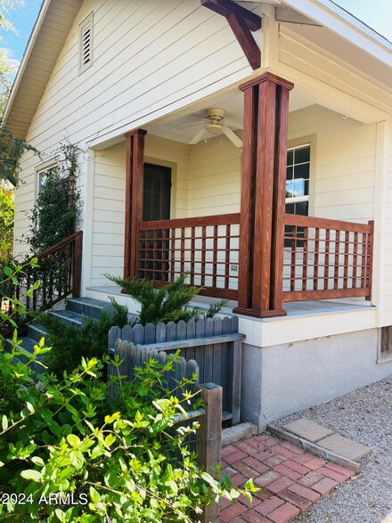 503 Douglas St, Bisbee, AZ 85603