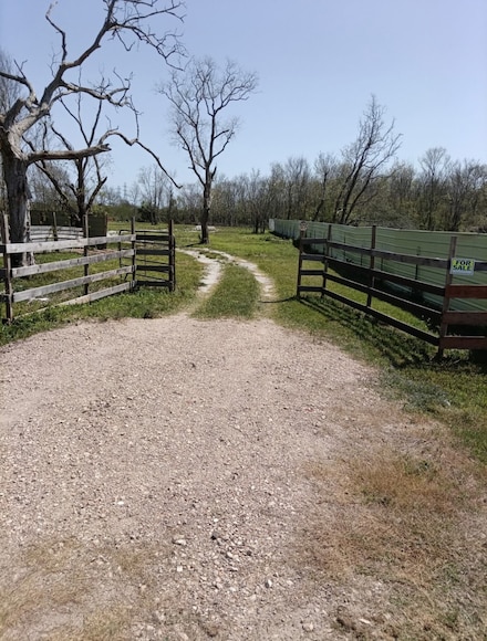 3615 Austin Ln, Freeport, TX 77541