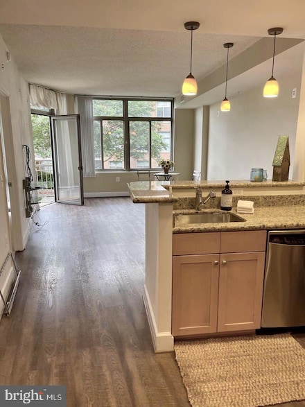 3600 S Glebe Rd Unit 326W, Arlington, VA 22202