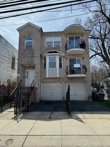 40 11th Ave W Unit 2, Newark, NJ 07107
