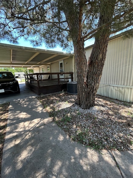 120 Enchanted Oaks Ct, Hudson Oaks, TX 76087