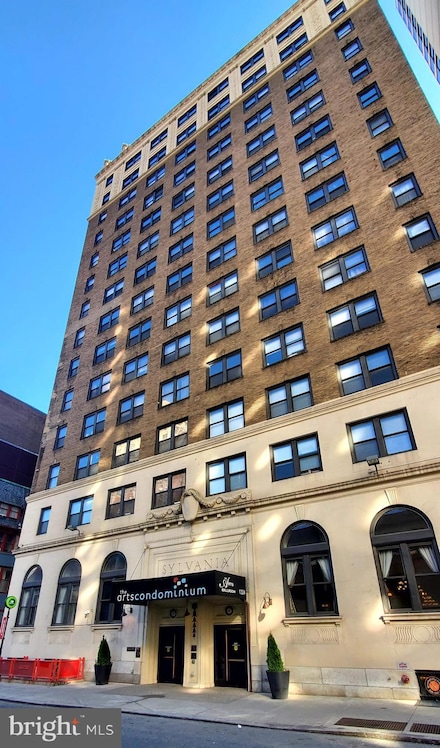 1324 Locust St Unit 815, Philadelphia, PA 19107