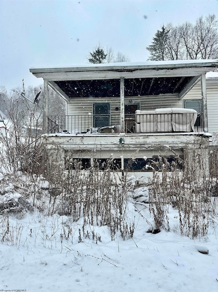 406 Coalton Pumpkintown Rd, Norton, WV 26285
