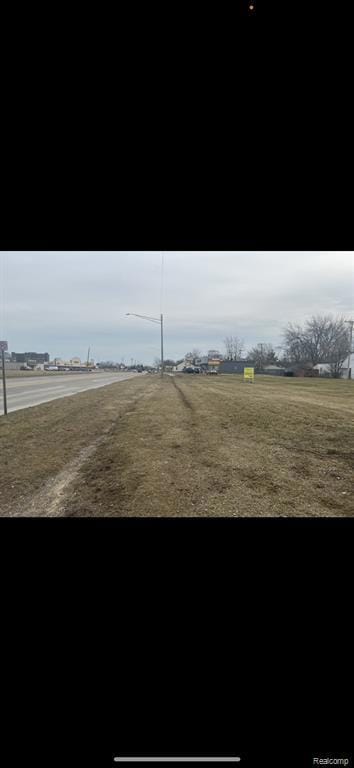 1520 S Merriman Rd, Westland, MI 48186