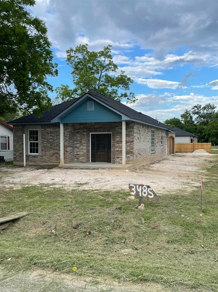 3485 Pradice St, Beaumont, TX 77705