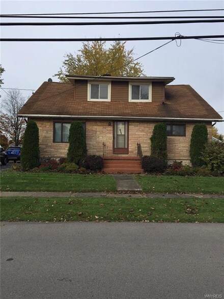 164 Helen St, Cheektowaga, NY 14206
