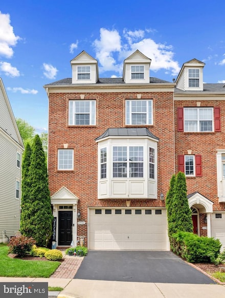 9756 Corbett Cir, Manassas Park, VA 20111