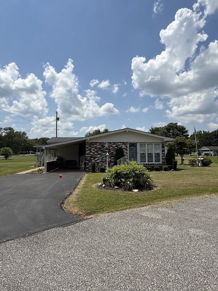 1200 Meadowlark Cir, Lafayette, TN 37083