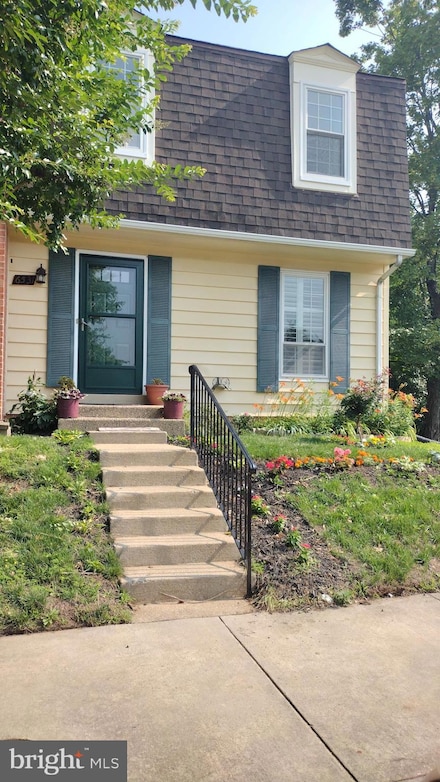 6531 China Grove Ct, Alexandria, VA 22310